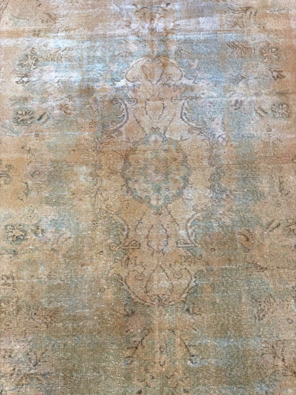 Artisan Angelina Rustic Sage Vintage Knotted Rug