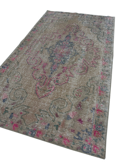 Artisan Angelina Beige Rose Vintage Knotted Rug