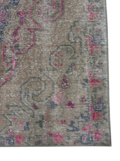 Artisan Angelina Beige Rose Vintage Knotted Rug