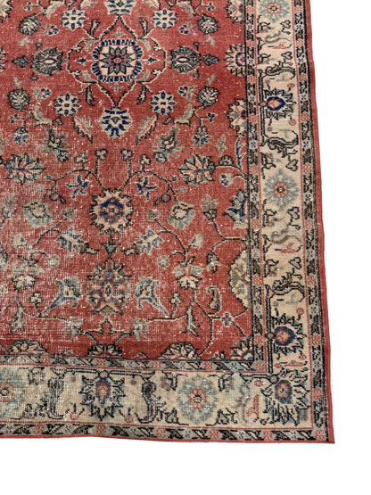 Artisan Angelina Red Beige Vintage Knotted Rug