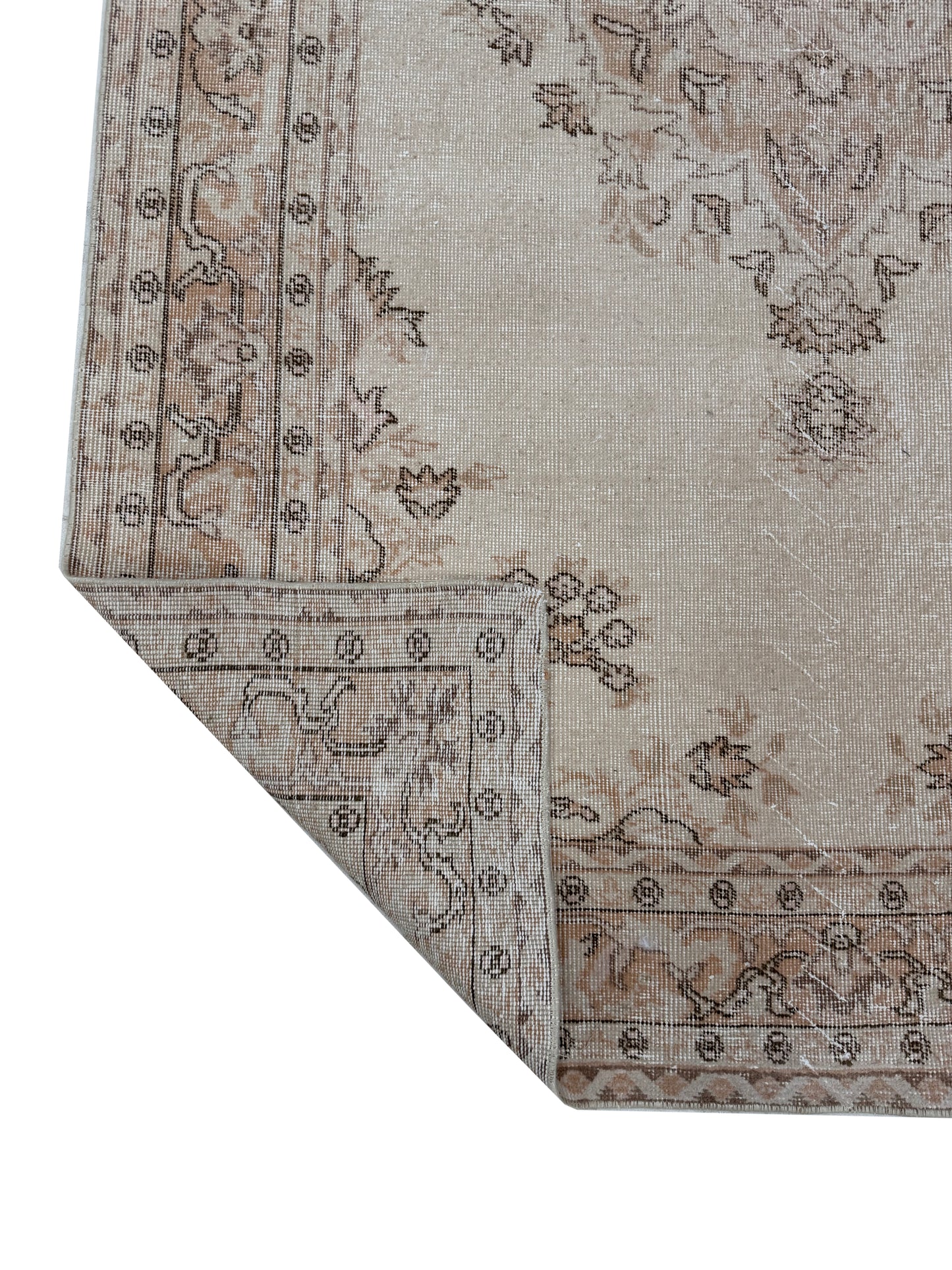 Artisan Angelina Ivory Rose Vintage Knotted Rug