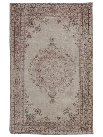 Artisan Angelina Ivory Rose Vintage Knotted Rug