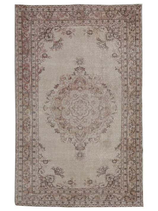 Artisan Angelina Ivory Rose Vintage Knotted Rug