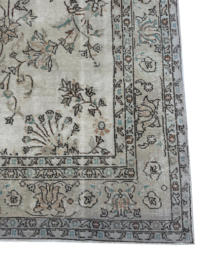 Artisan Angelina  Lt.Rose  Vintage Knotted Rug