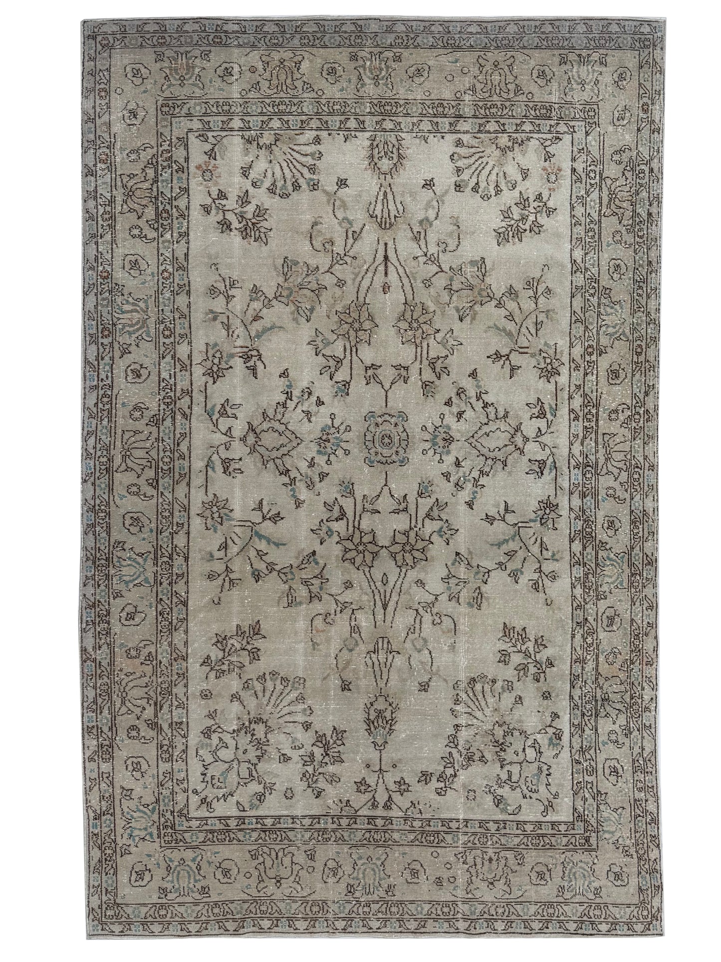 Artisan Angelina  Lt.Rose  Vintage Knotted Rug
