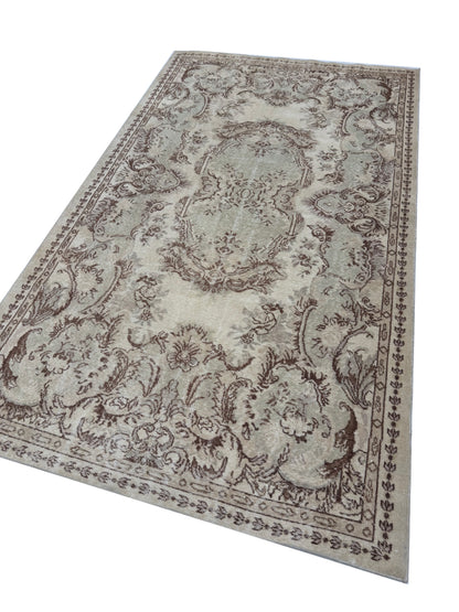 Artisan Angelina  Beige  Vintage Knotted Rug
