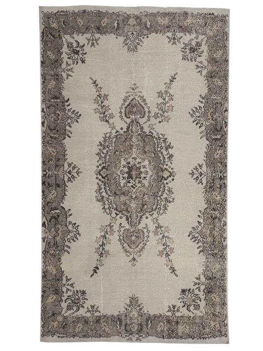 Artisan Angelina  Sage Gold Vintage Knotted Rug