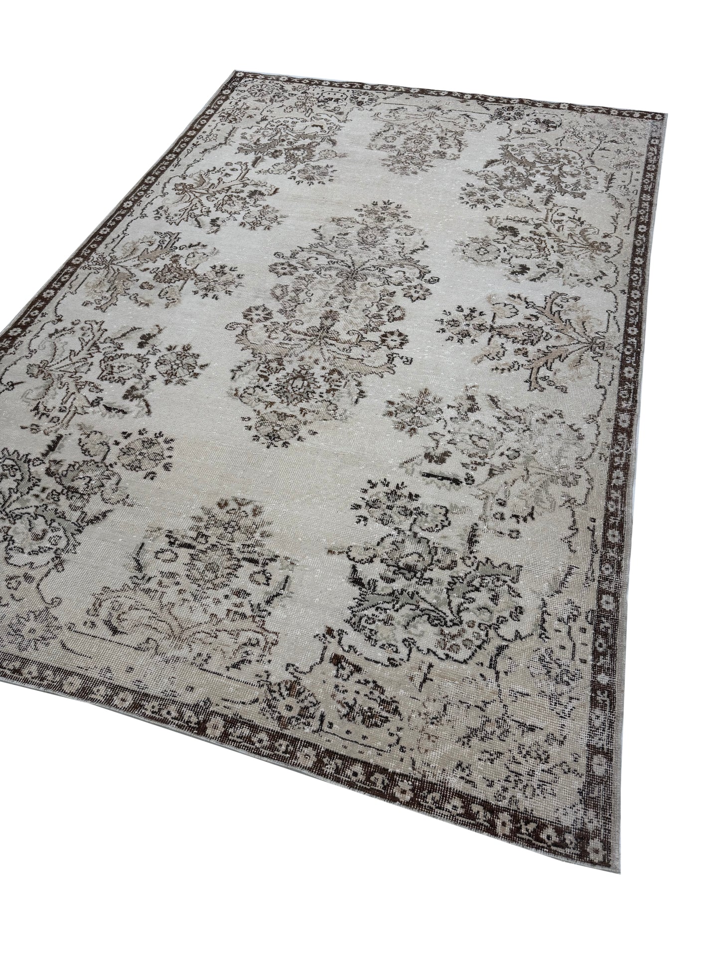 Artisan Angelina  Brown Beige Vintage Knotted Rug