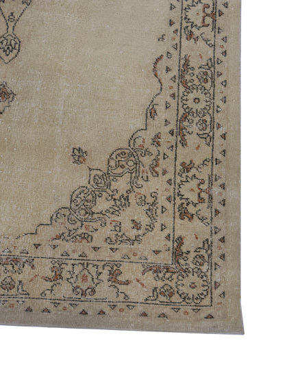 Artisan Angelina  Dk.Beige Rust Vintage Knotted Rug