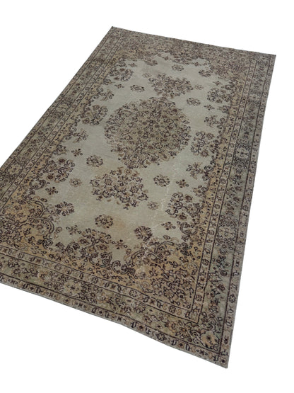 Artisan Angelina  Lt.Rose Ivory Vintage Knotted Rug