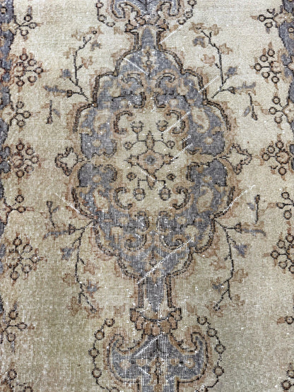 Artisan Angelina Beige Multi Vintage Knotted Rug