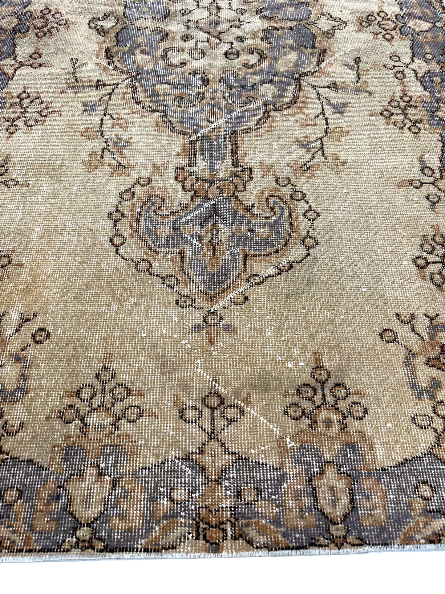 Artisan Angelina Beige Multi Vintage Knotted Rug