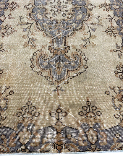 Artisan Angelina Beige Multi Vintage Knotted Rug