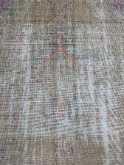 Artisan Angelina  Dk.Beige  Vintage Knotted Rug