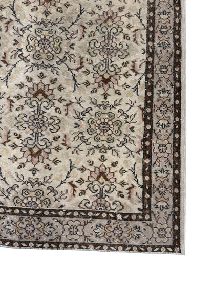 Artisan Angelina  Lt.Blue  Vintage Knotted Rug