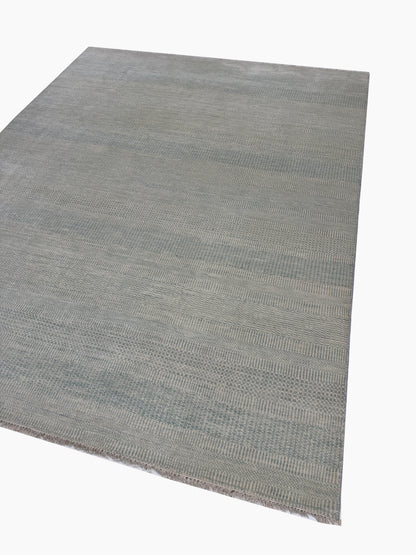 Artisan Samara Beige Green Transitional Knotted Rug