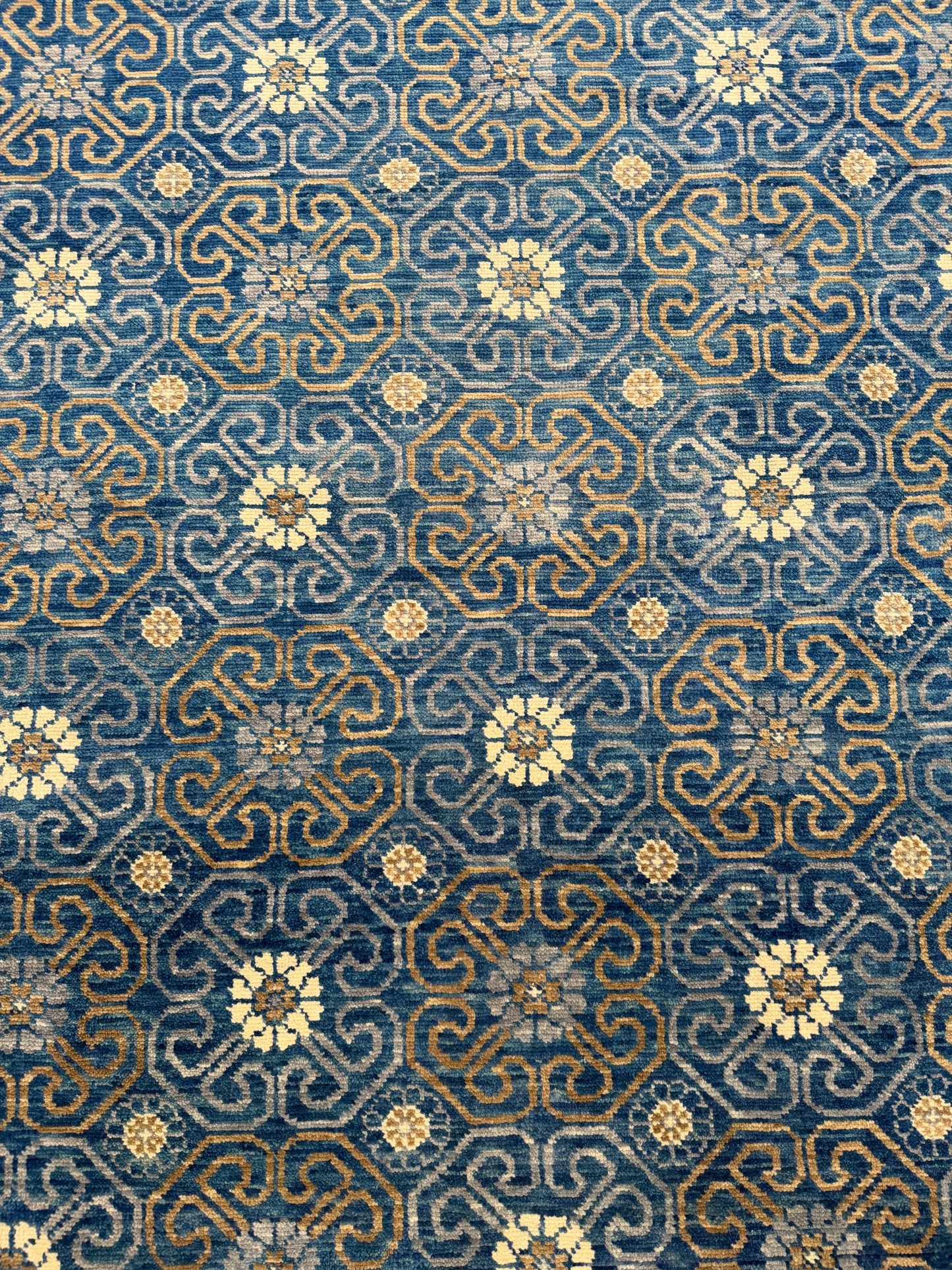 Artisan Samara Navy Transitional Knotted Rug