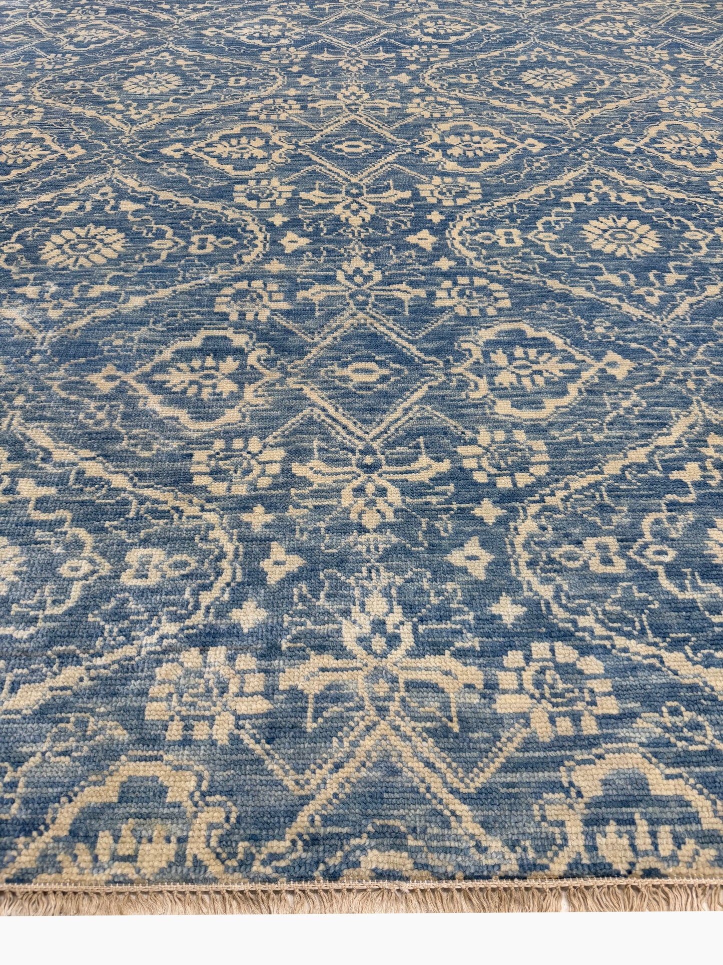 Artisan Samara Blue Ivory Transitional Knotted Rug