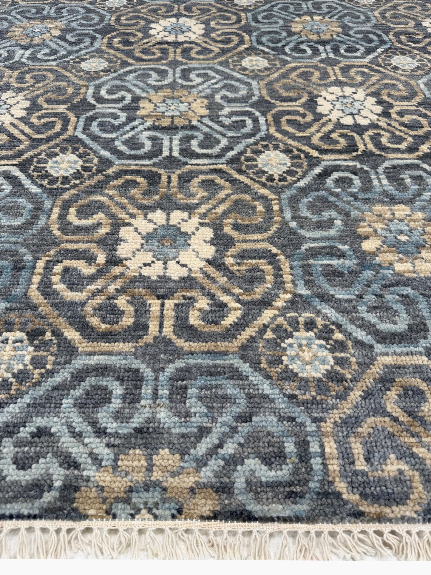 Artisan Samara Grey Beige Transitional Knotted Rug