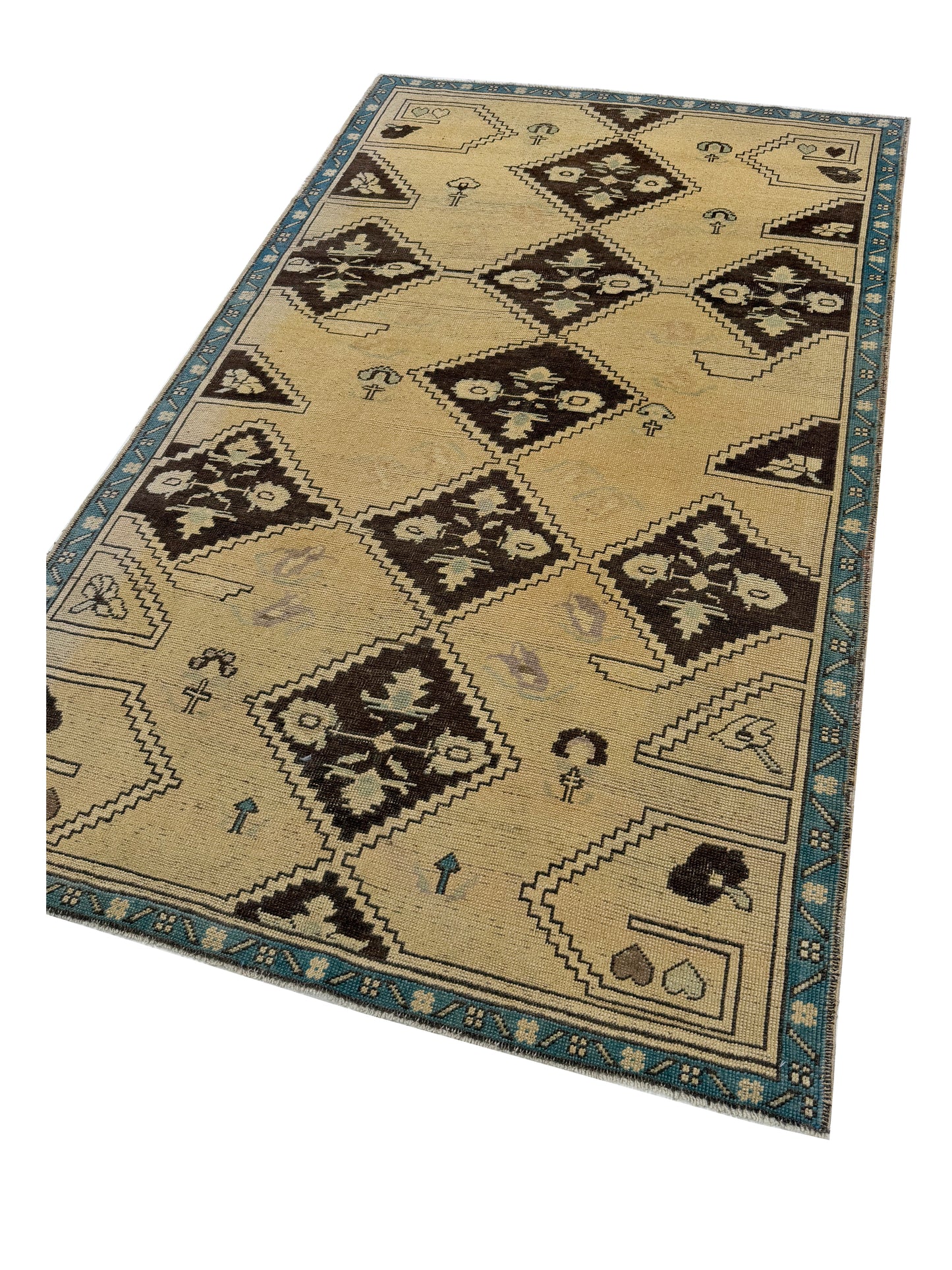 Artisan Angelina Lt.Gold Brown Vintage Knotted Rug