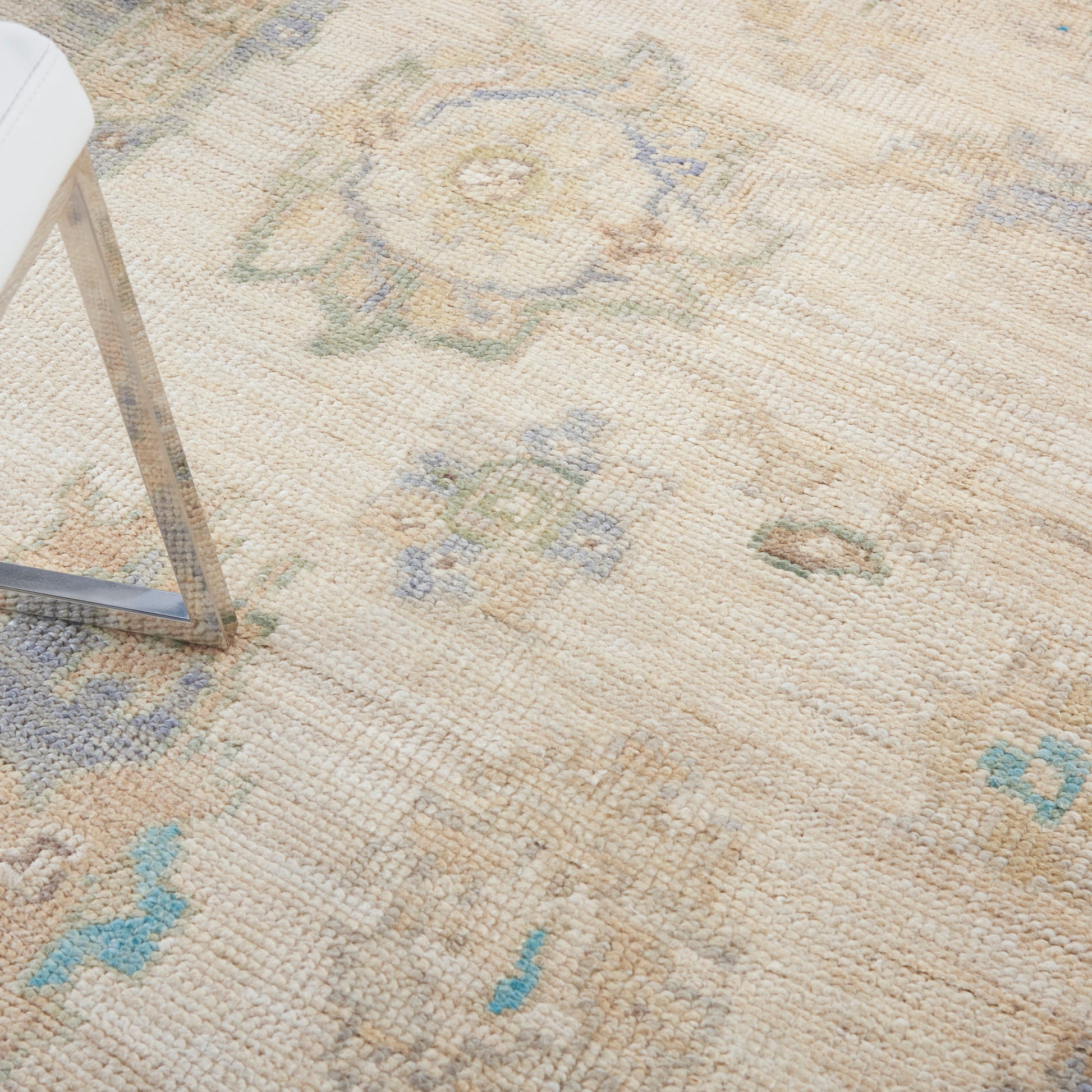 Nourison Home Odessa  Ivory Multicolor  Traditional