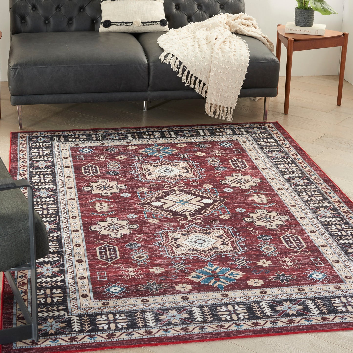 Nourison Home Fulton  Red  Traditional