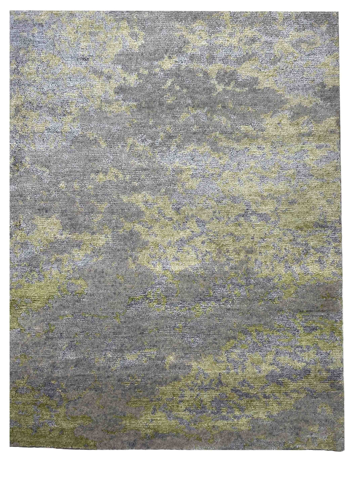 Artisan Toni White Green Knotted Rug