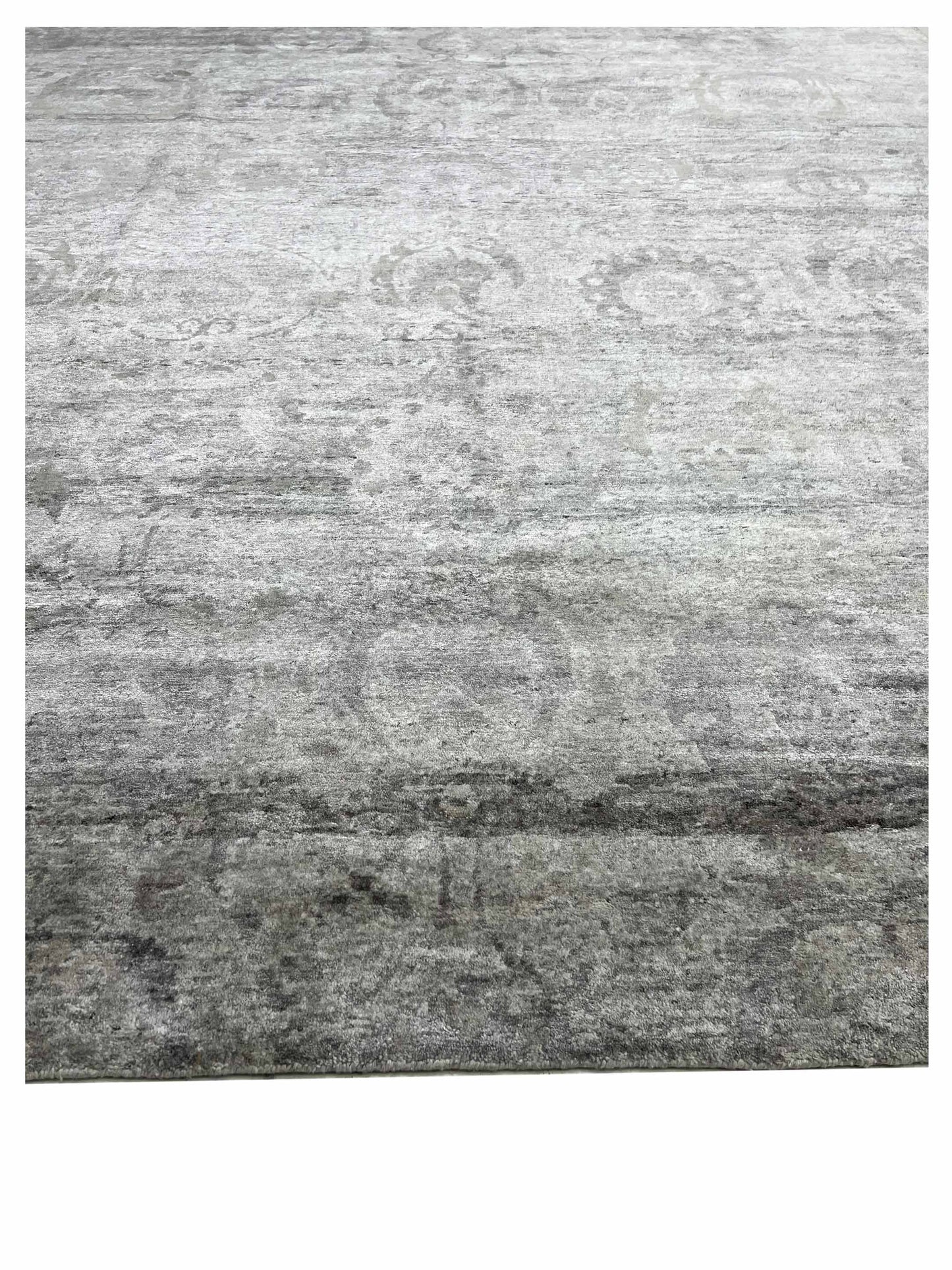Artisan Mary Natural Grey Knotted Rug