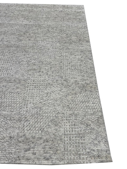 Artisan Enchanted White Loom Rug