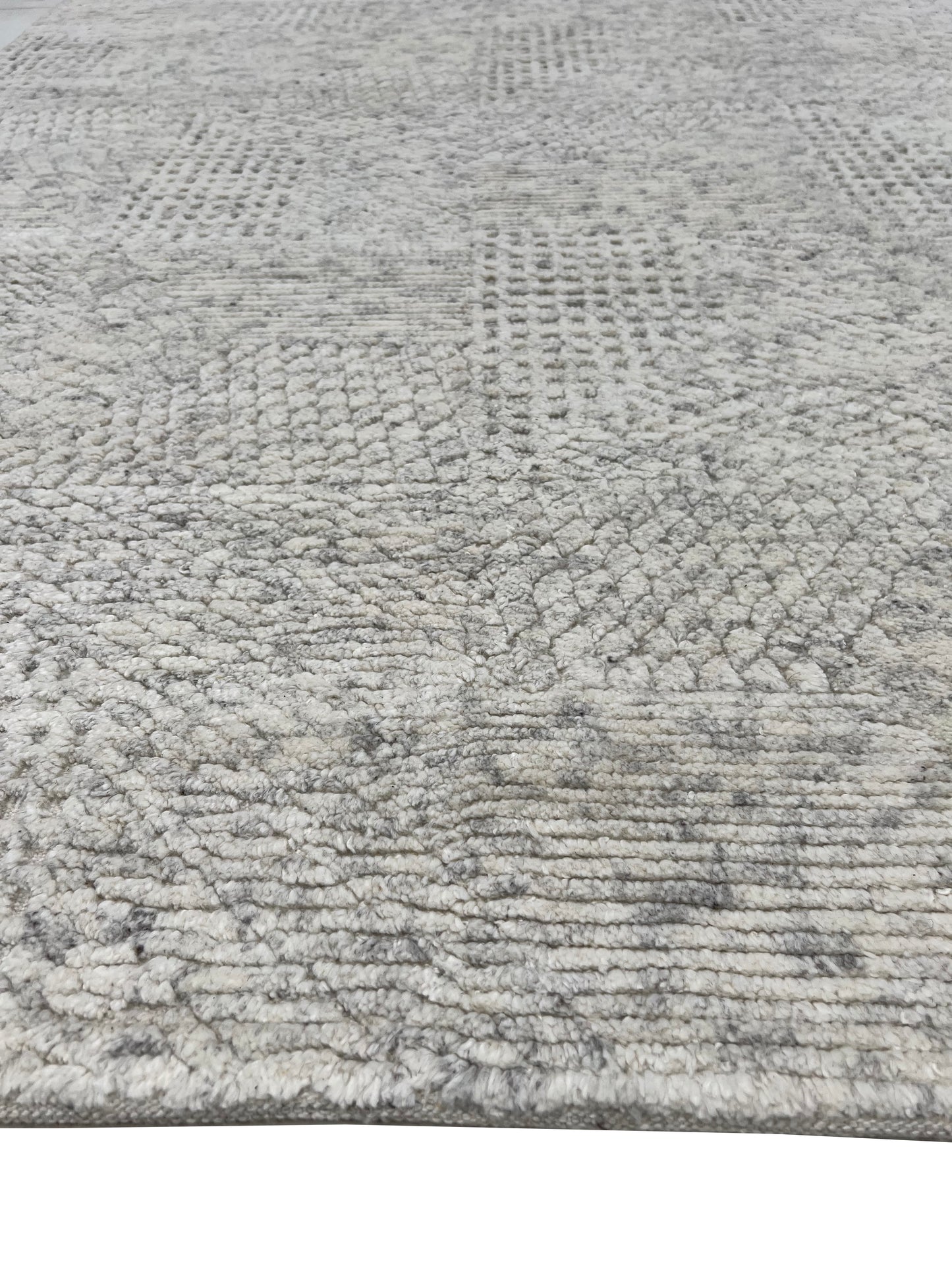 Artisan Enchanted White Loom Rug