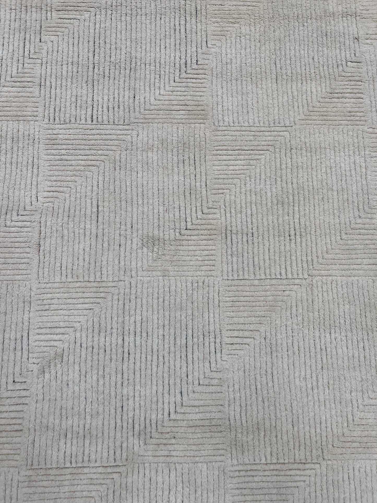 Artisan Enchanted White Loom Rug