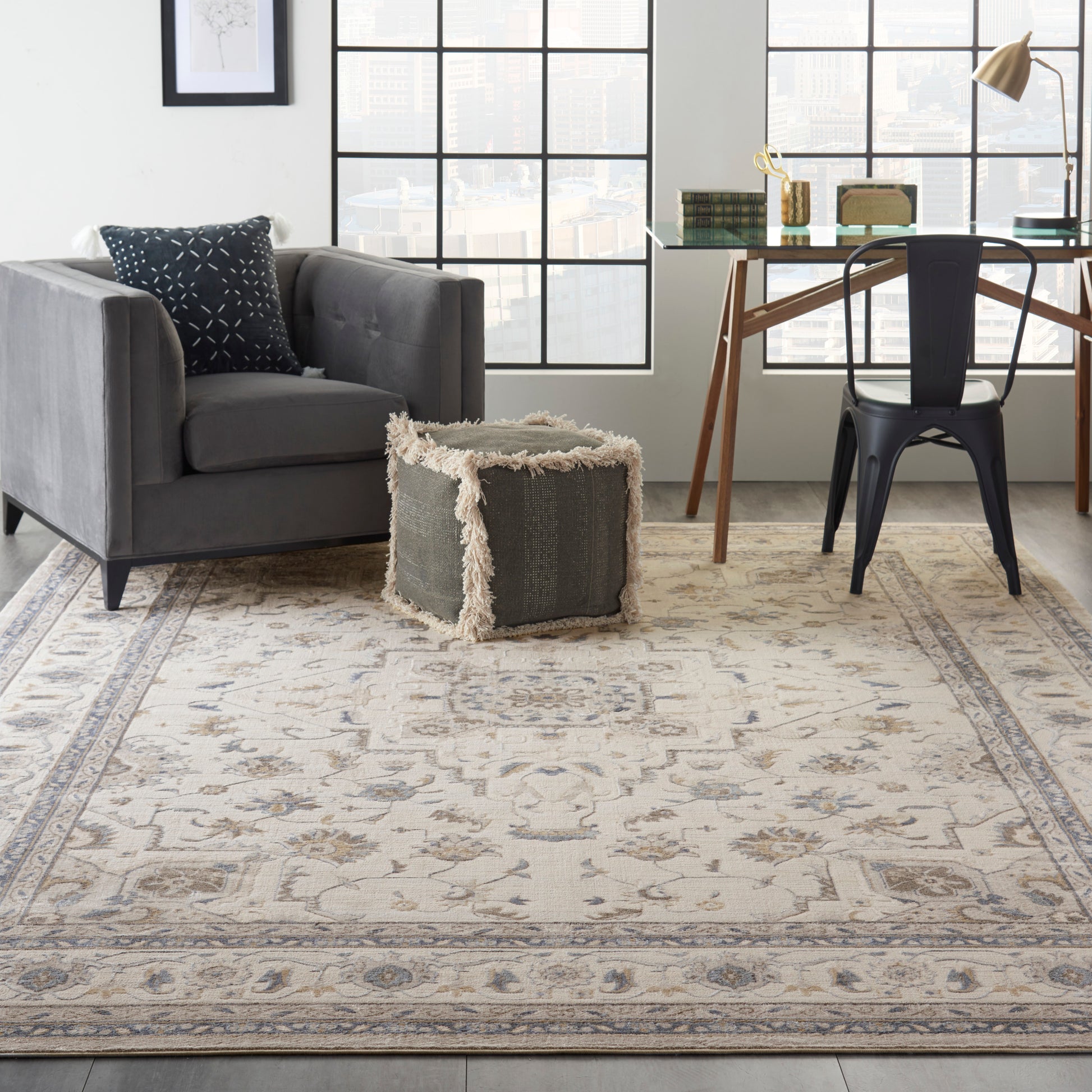 Nourison Home Silky Textures  Ivory Grey  Traditional
