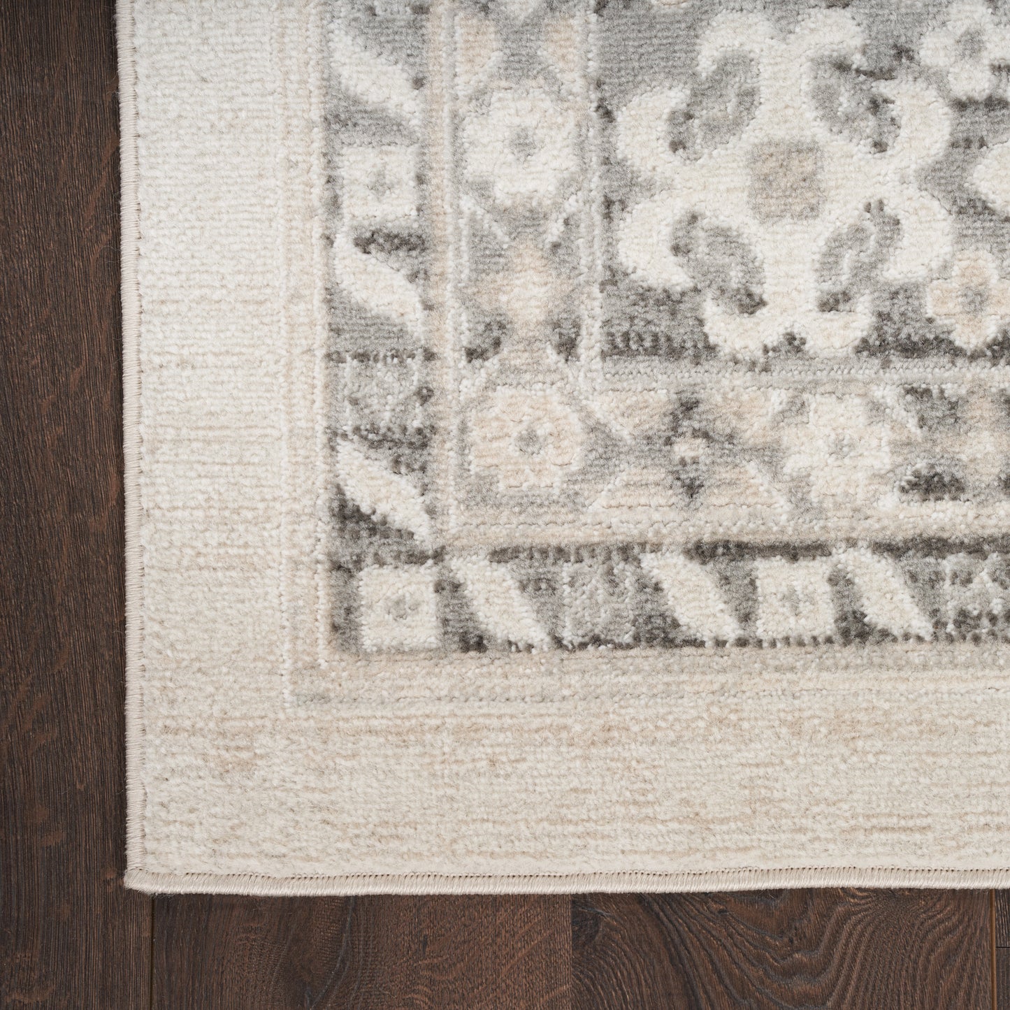 Nourison Home Serenity Home  Ivory Grey  Traditional