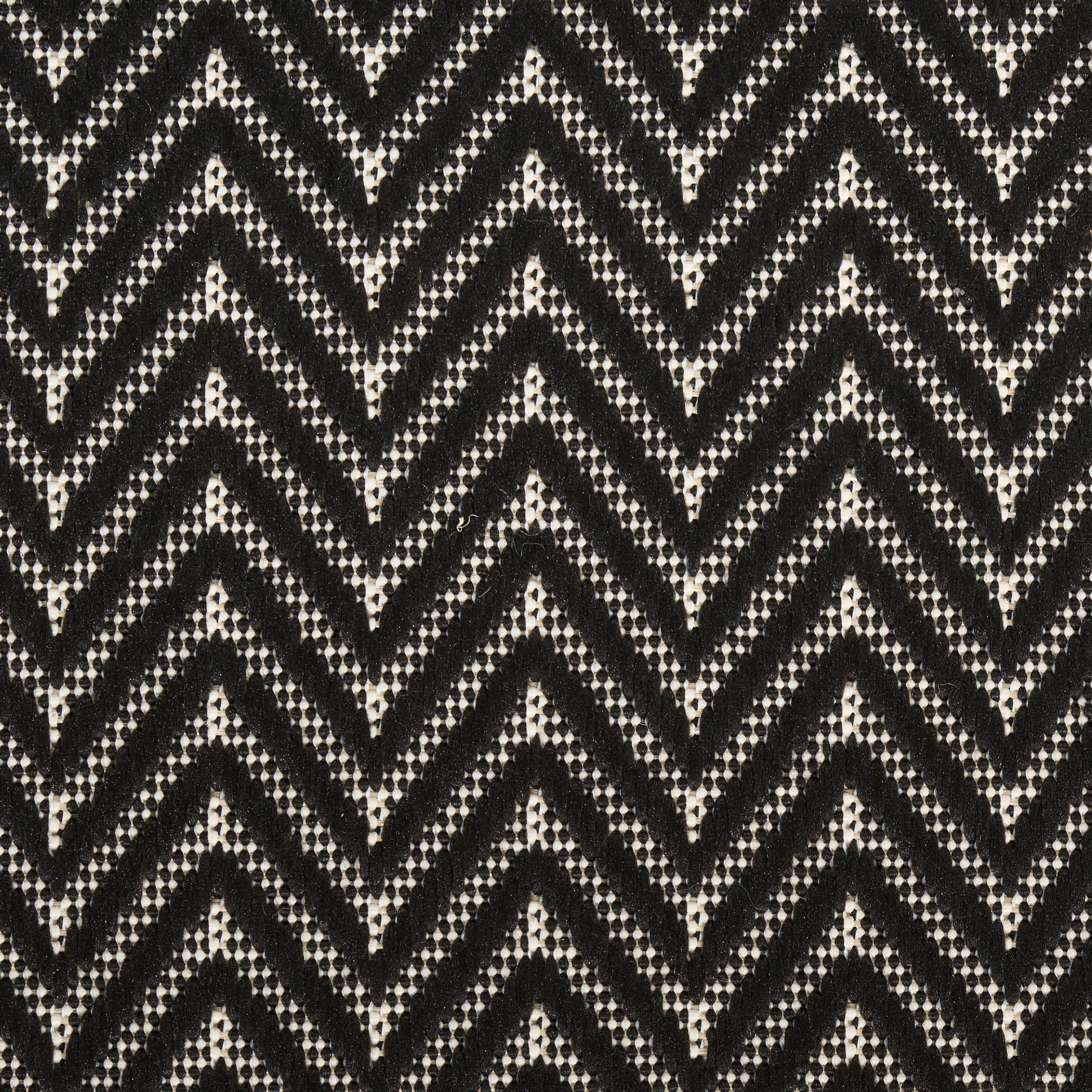 Nourison Home Horizon Indoor/Outdoor  Black  Contemporary