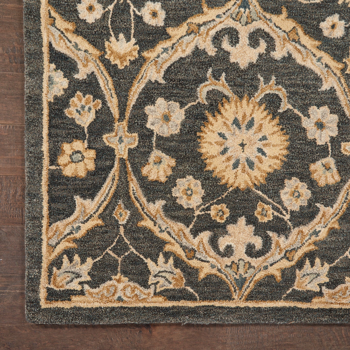 Nourison Home Jazmine  Navy  Traditional