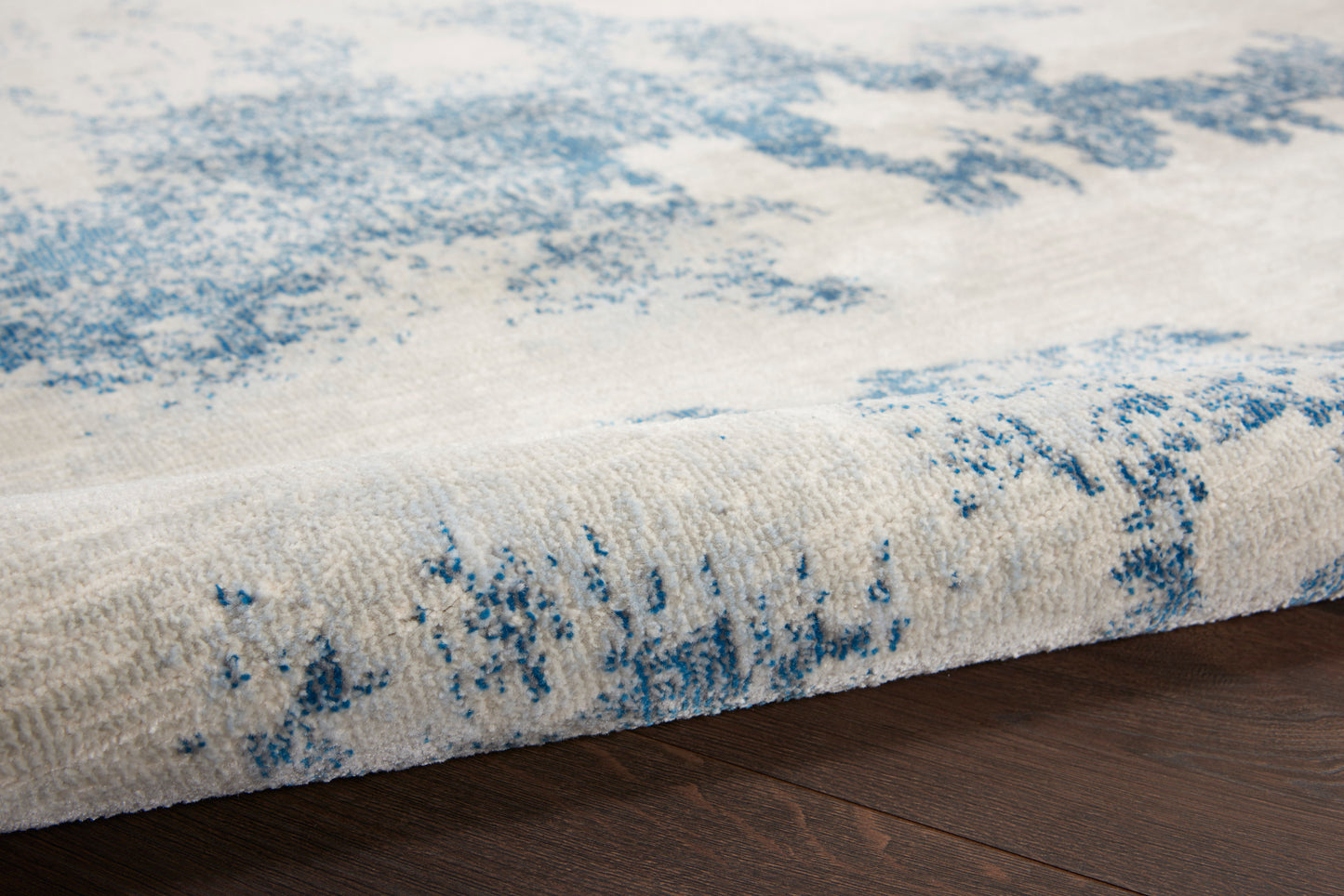 Nourison Home Etchings  Ivory Light Blue  Contemporary