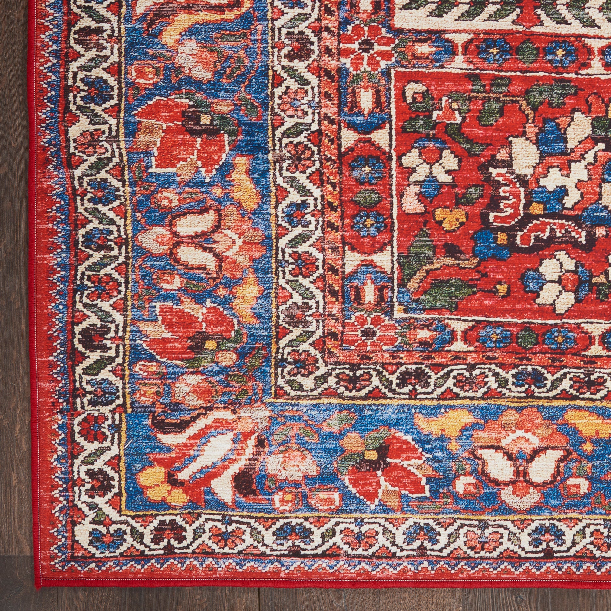 Nourison Home Fulton  Red  Traditional