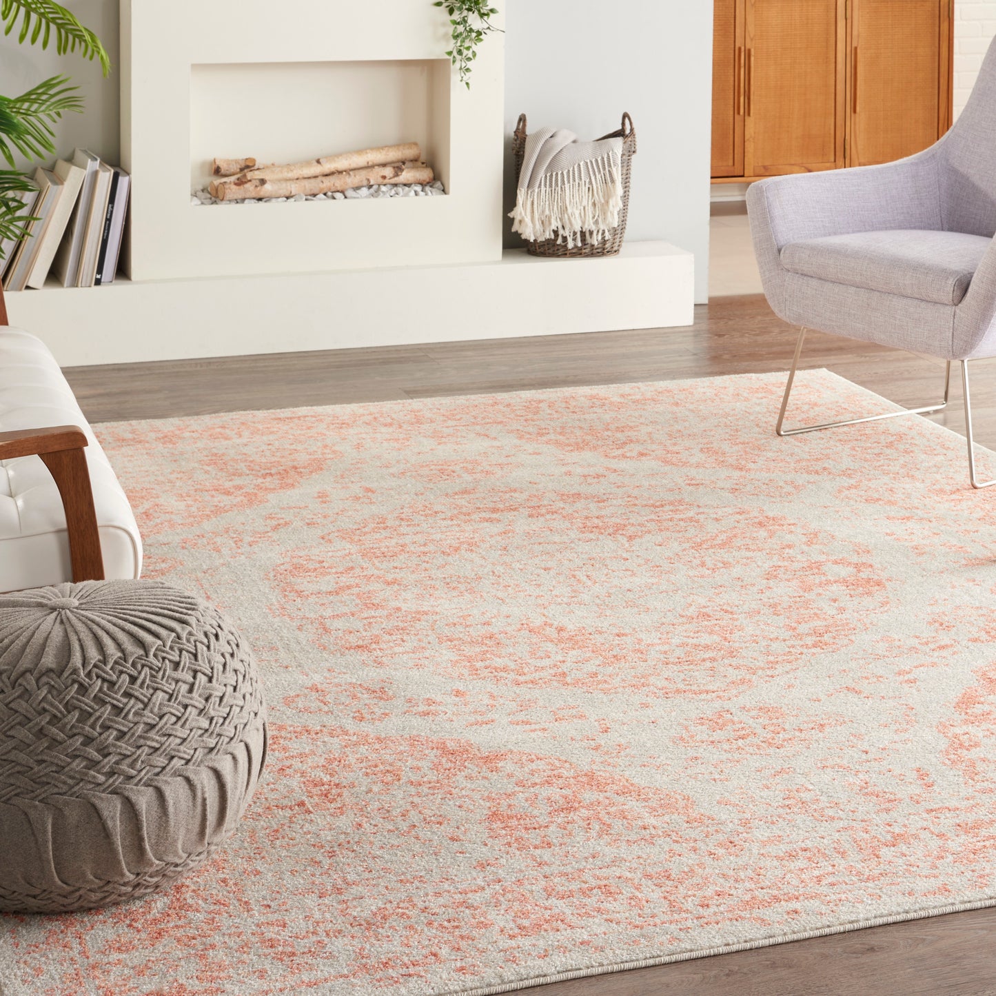 Nourison Home Tranquil  Ivory Pink  Traditional