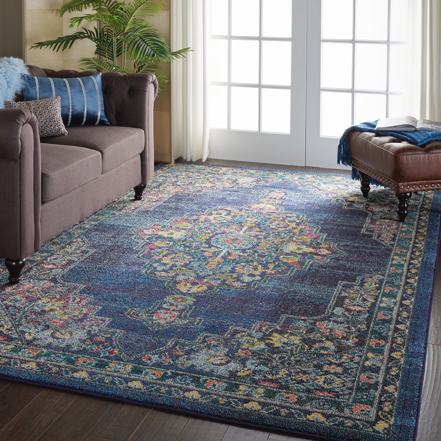 Nourison Home Passionate  Navy  Traditional