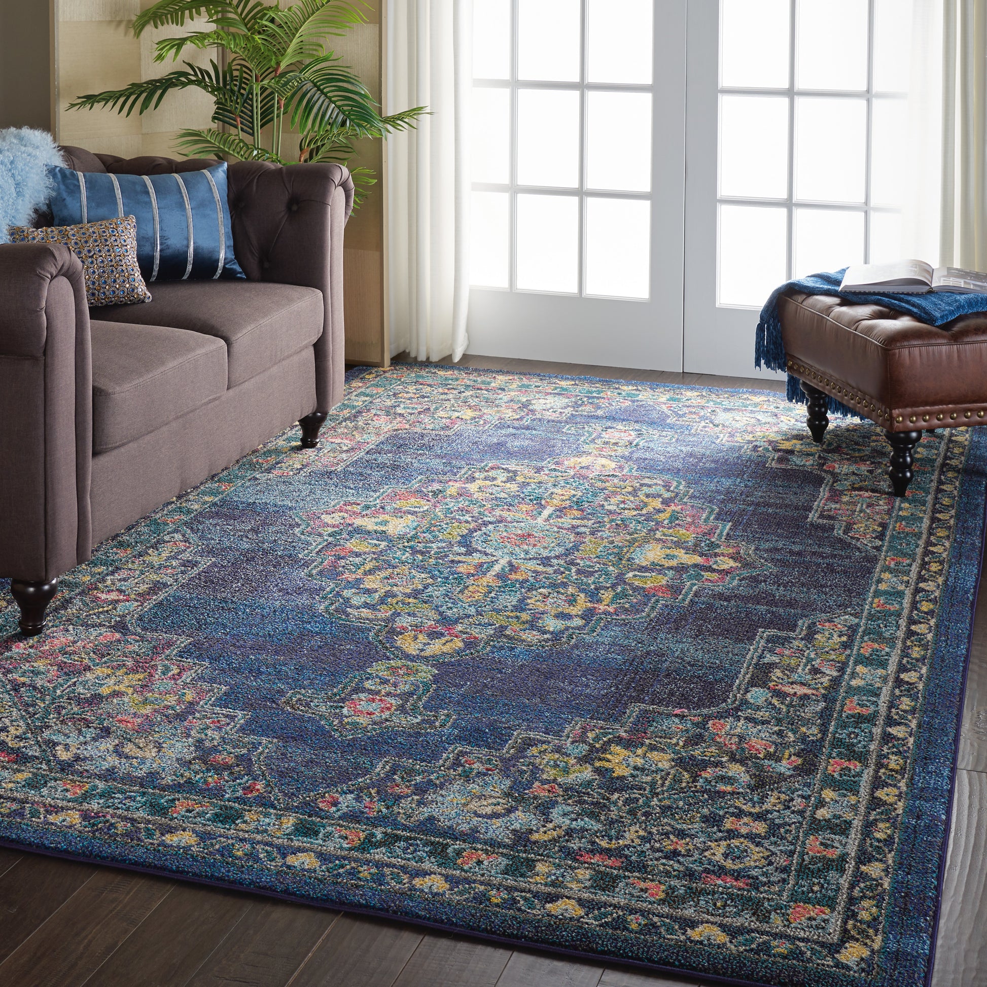 Nourison Home Passionate  Navy  Traditional