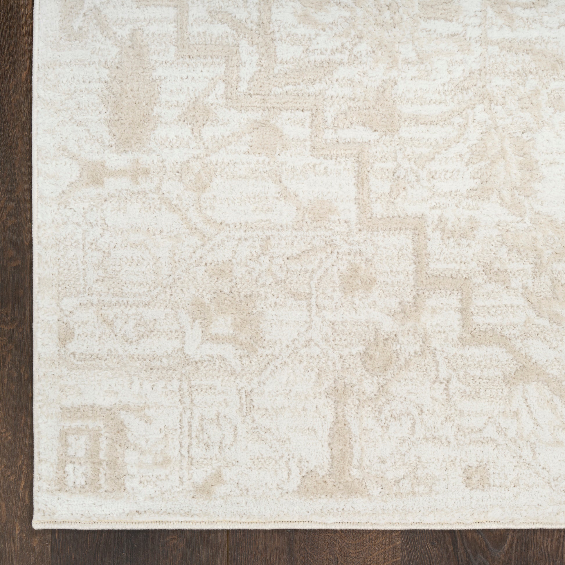 Nourison Home Dekor  Ivory  Traditional