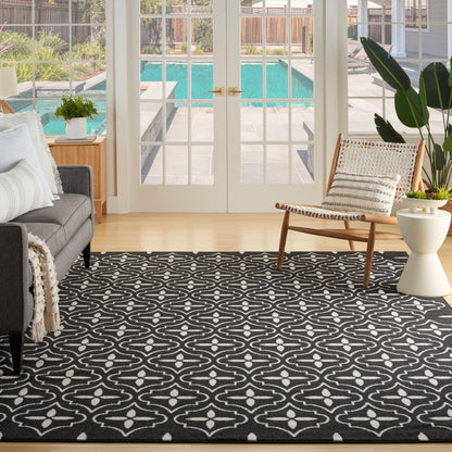 Nourison Home Nourison Essentials  Black Ivory  Contemporary