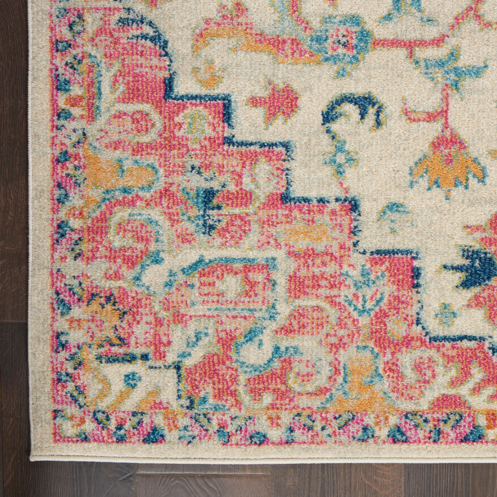 Nourison Home Passion  Ivory Pink  Transitional