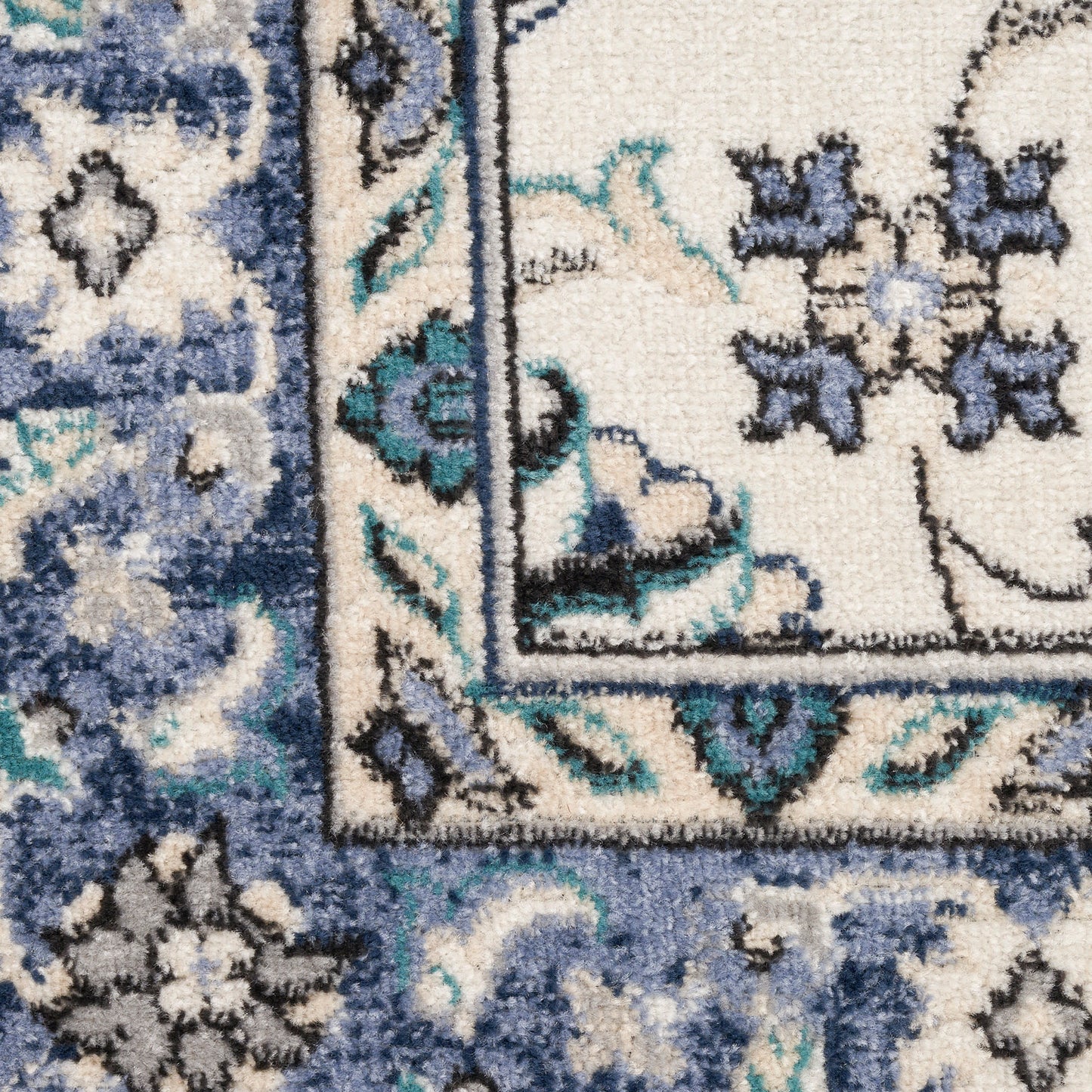 Nourison Home Nourison Essentials  Ivory Blue  Traditional