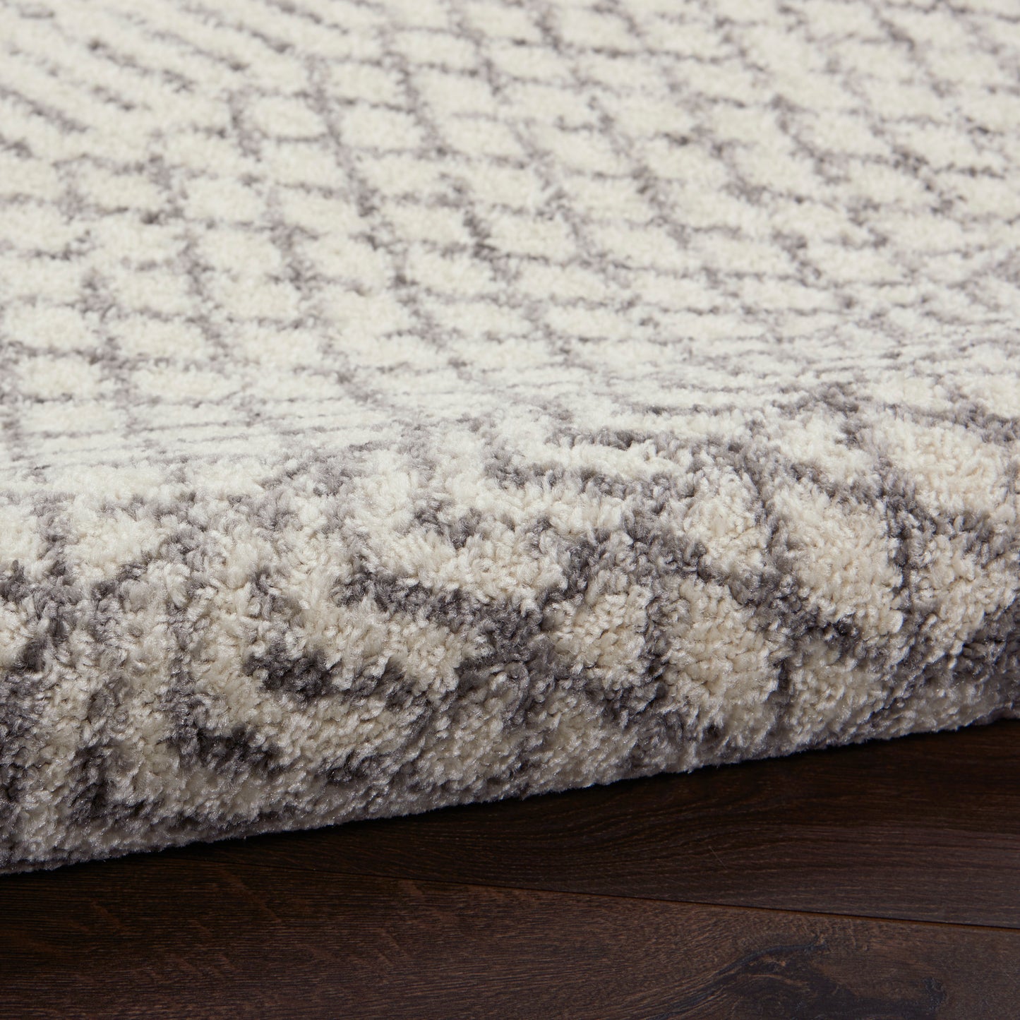 Nourison Home Passion  Ivory Grey  Transitional