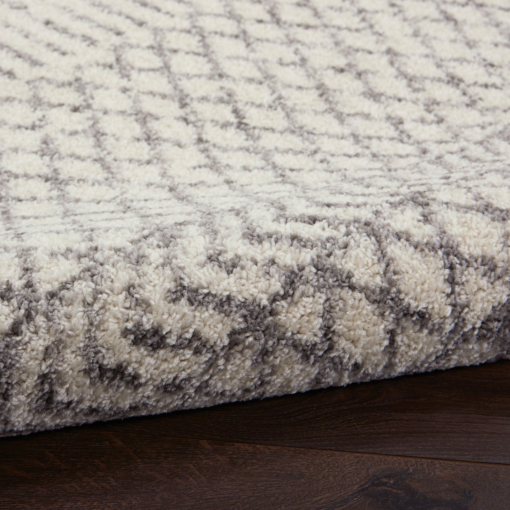 Nourison Home Passion  Ivory Grey  Transitional