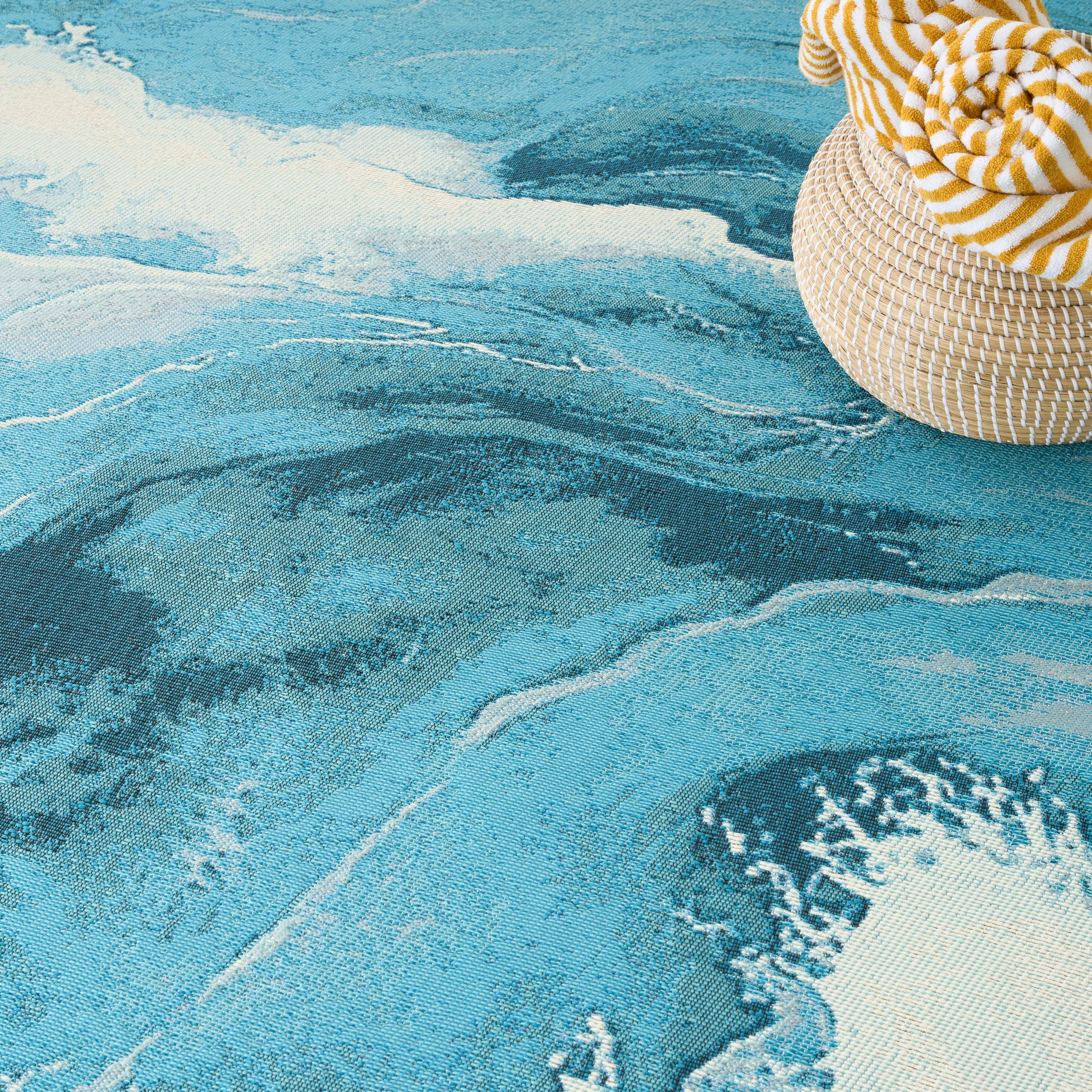 Nourison Home Color Splash  Ivory Blue  Contemporary