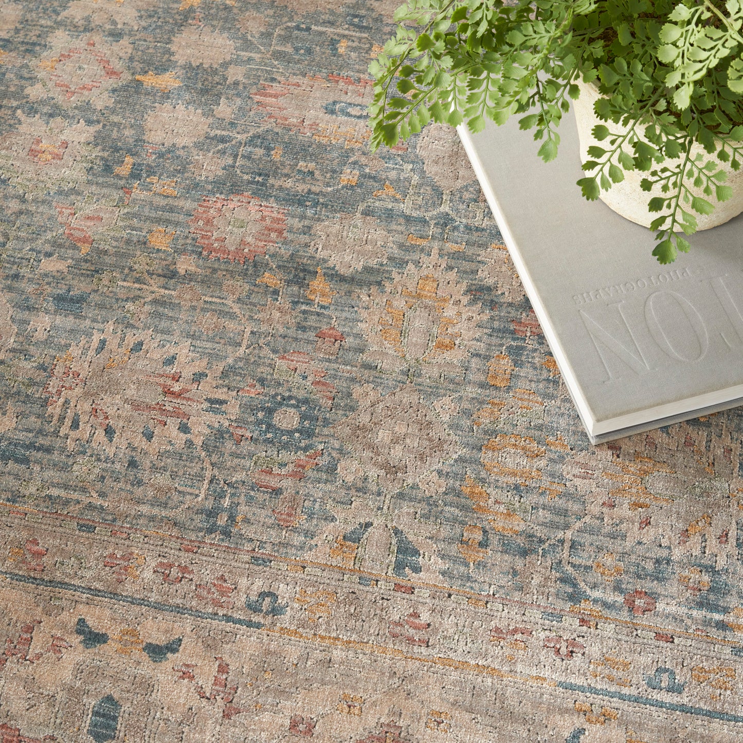 Nourison Home Luxurious  Ivory Blue  Traditional