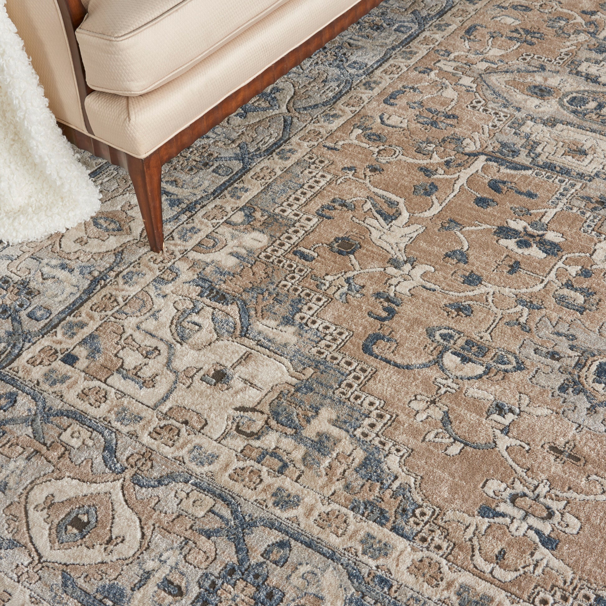 Nourison Home Quarry  Beige Grey  Transitional