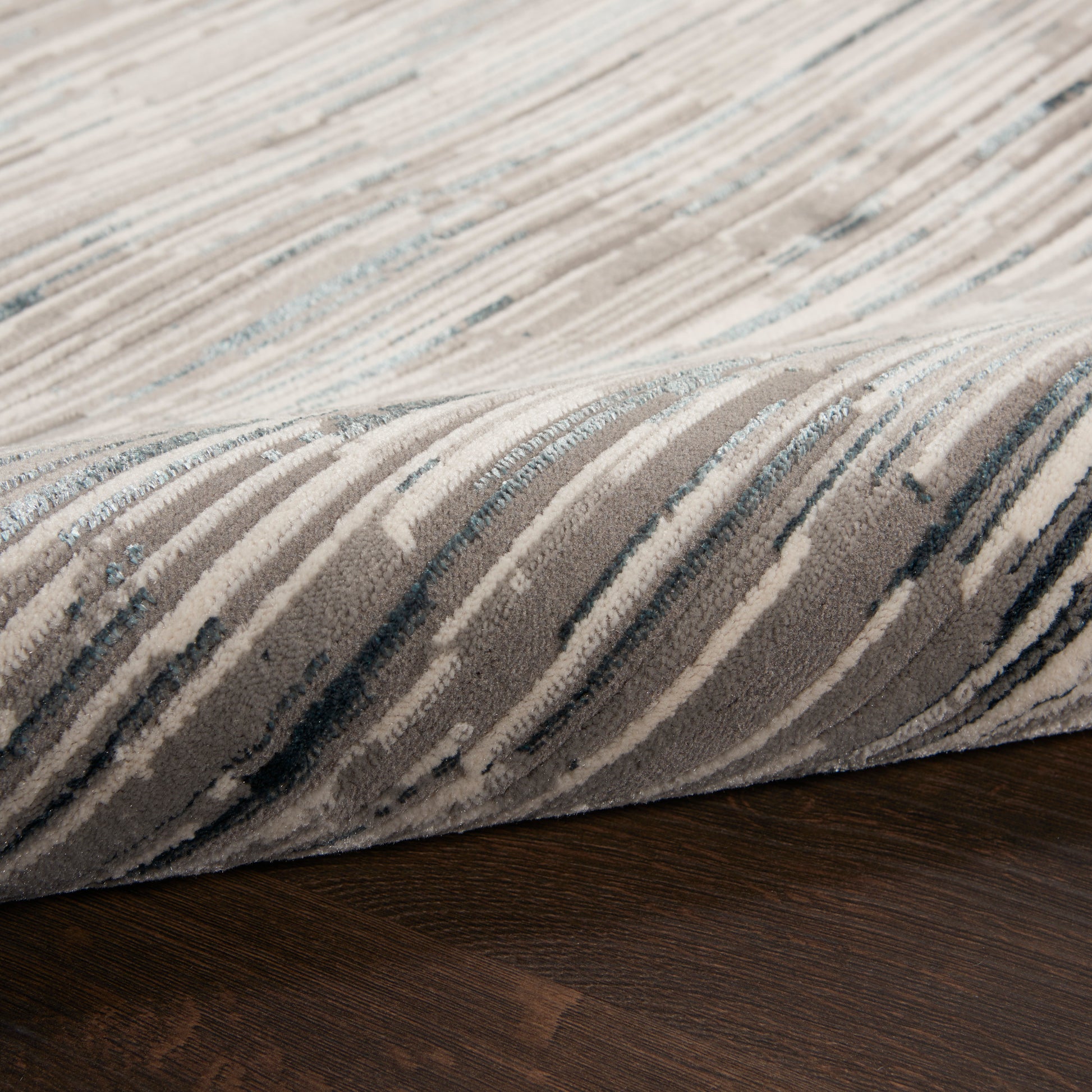 Michael Amini MA90 Uptown  Grey Ivory  Contemporary